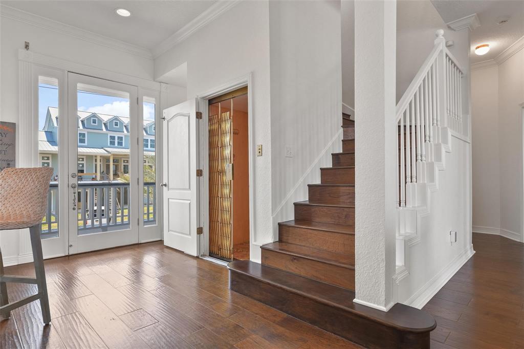 Pirates Cove - Residential