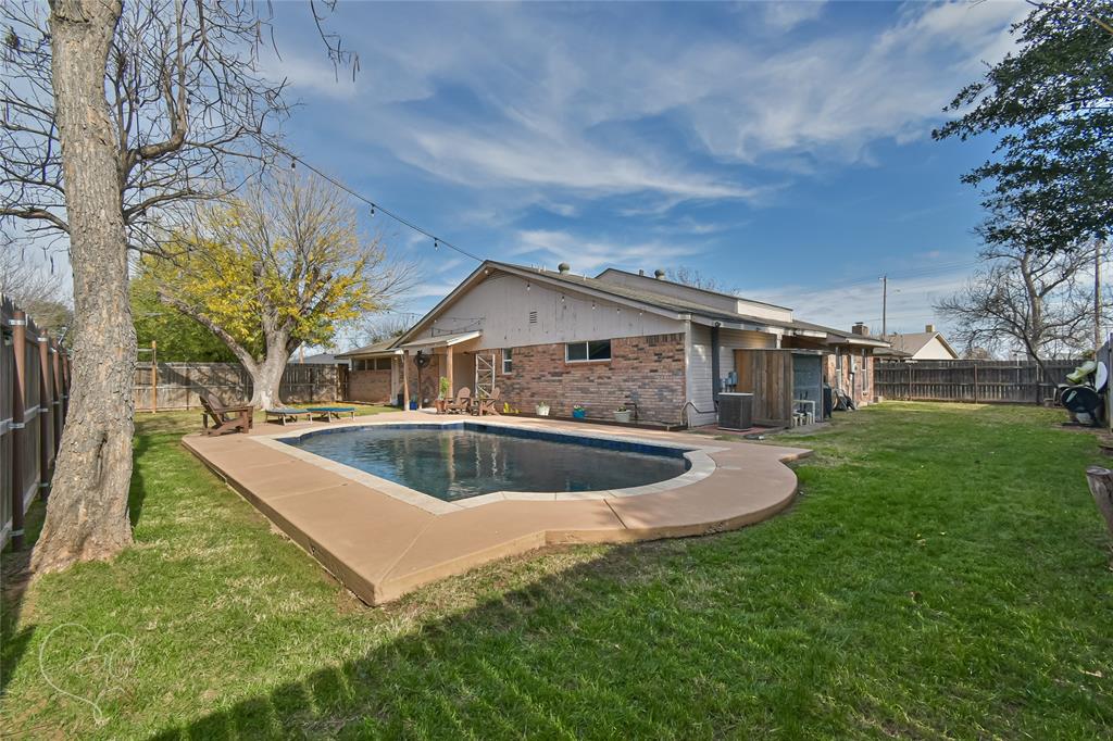 3025 Countryside Drive