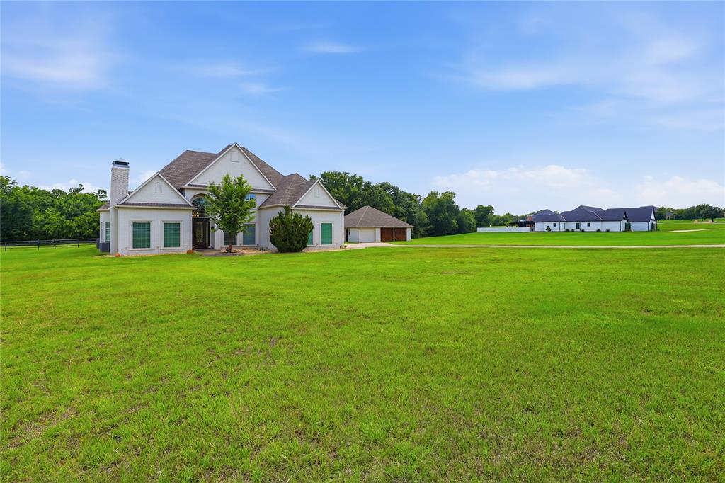152 N Boyce Lane