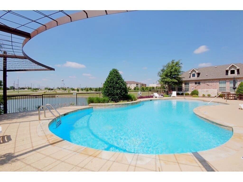 Villas In The Park Ph I - Residential