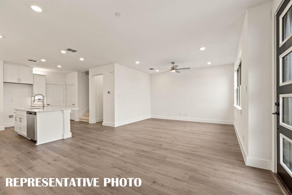 2520 Red Tailed Hawk Lane
