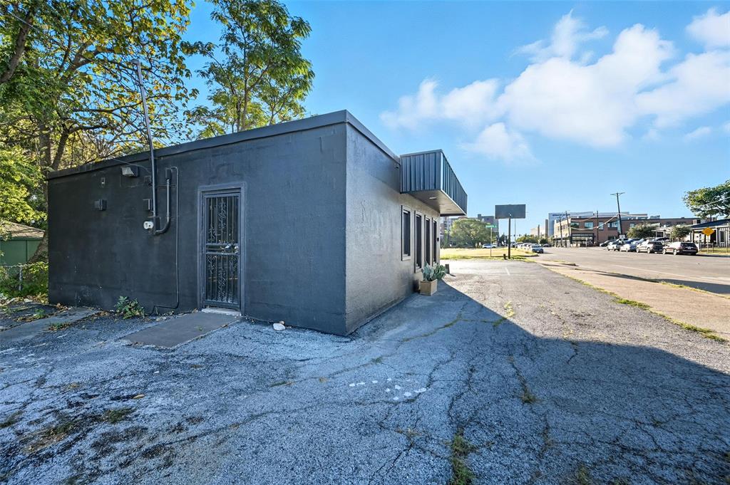 Tucker Add - Commercial Lease