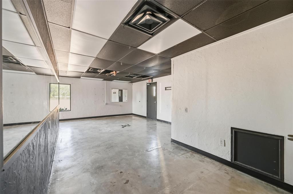 Tucker Add - Commercial Lease