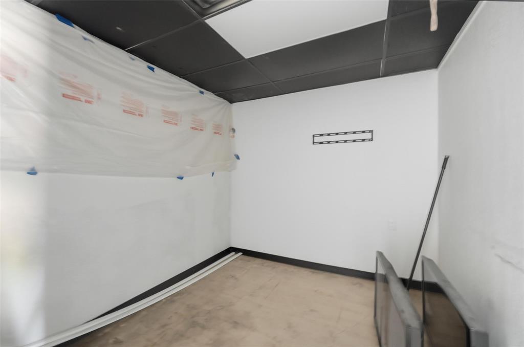 Tucker Add - Commercial Lease