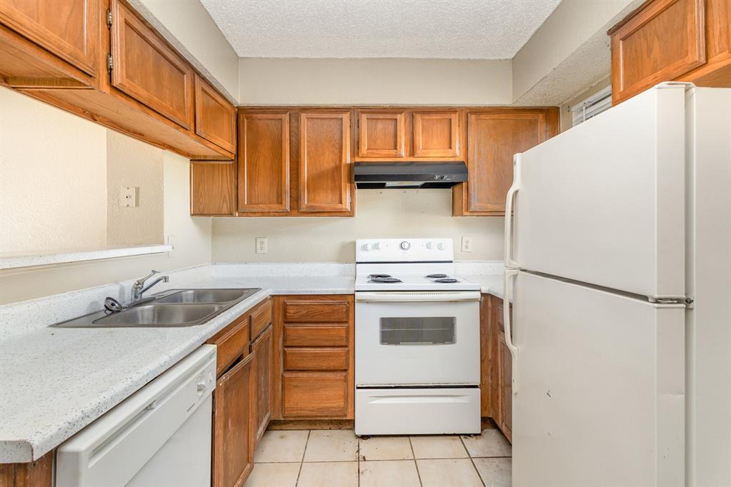 Village By The Creek - Residential