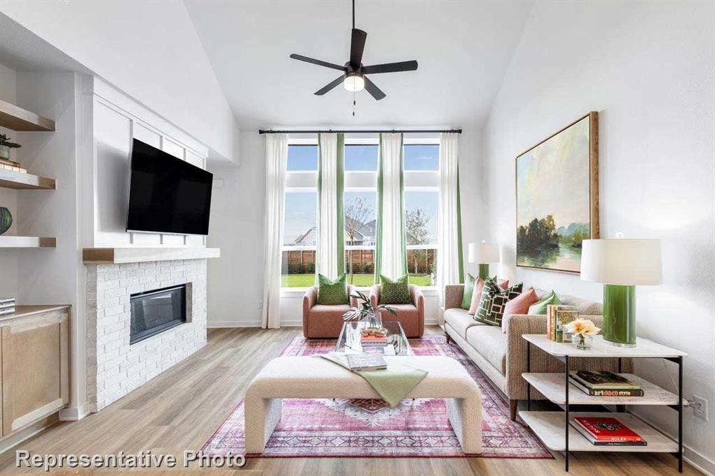 3704 River Creek Trail