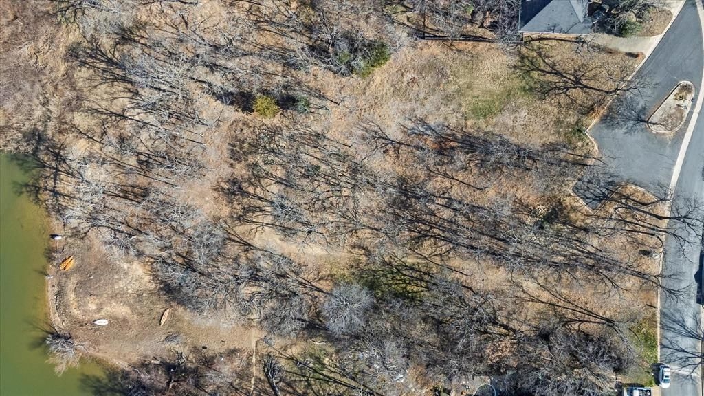 Photo of 25R Royal Oaks Boulevard, Hickory Creek, TX 75065 (MLS # 21236965)