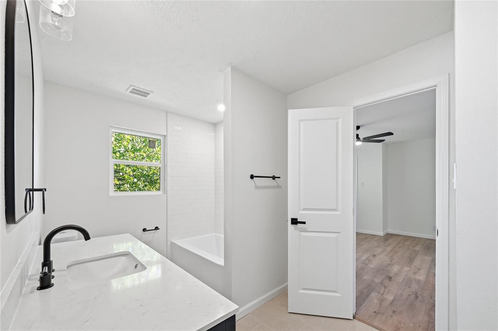 Whis-Lynge Hill Add 1 - Residential