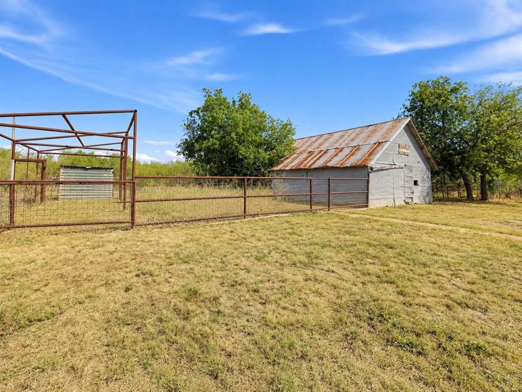 1408 Andis Lane