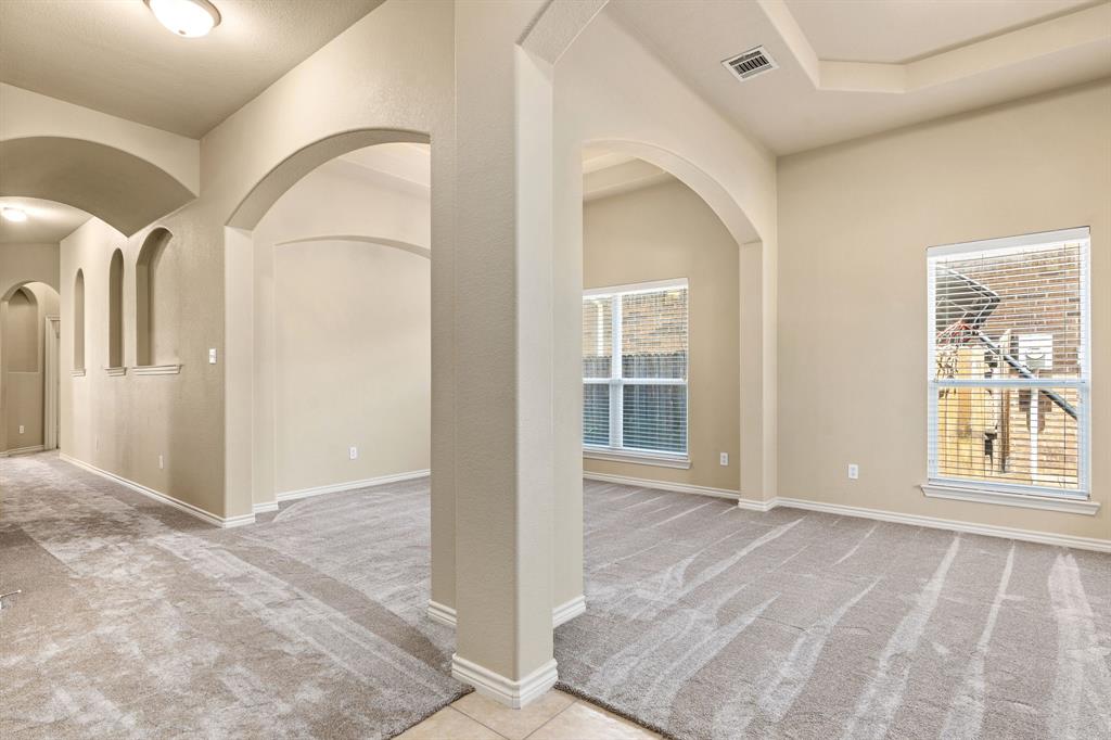 4332 Red Clover Lane