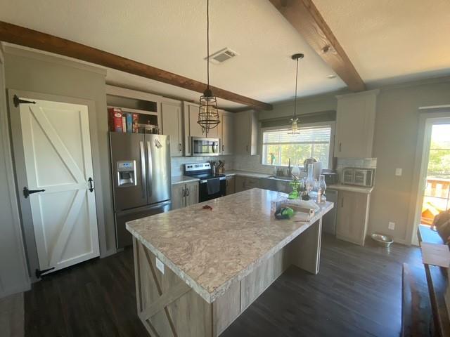 151 Private Road 3814