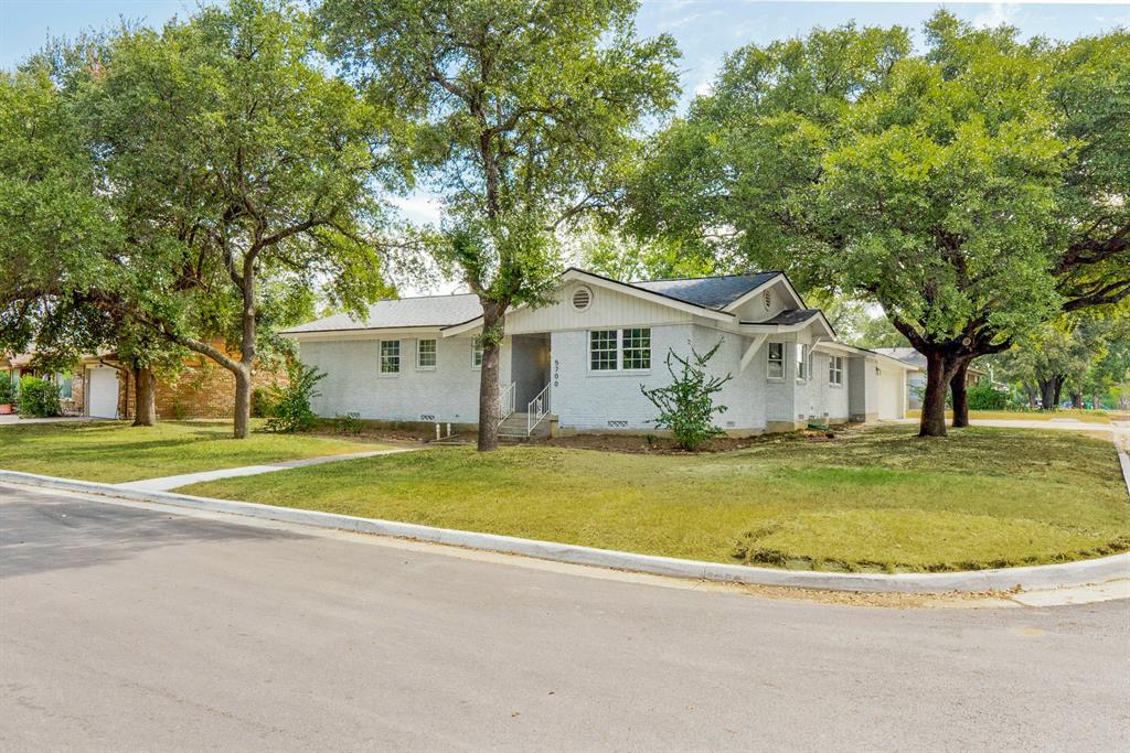 5700 Starling Circle