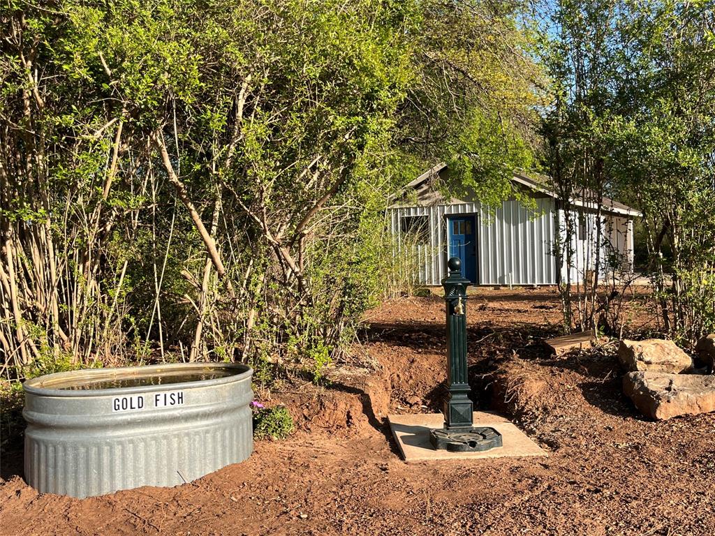 6100 Black Leaf Court