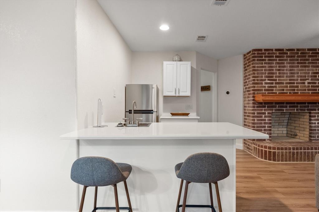 September Sound - Residential