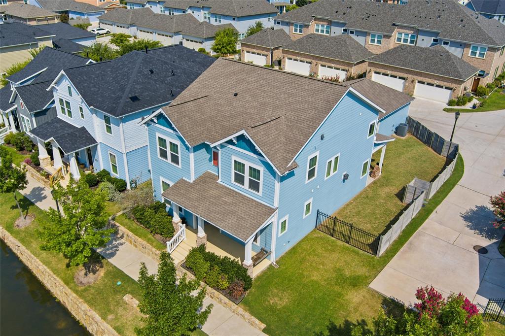8748 Morris Mews