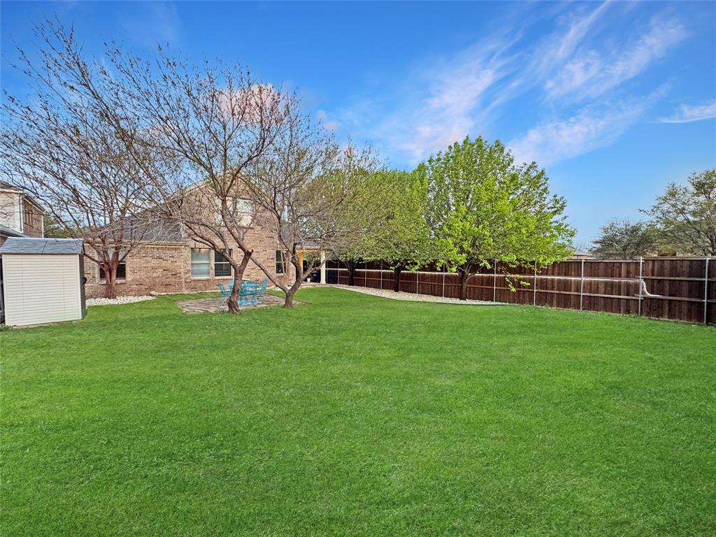 2701 Indian Oak Drive