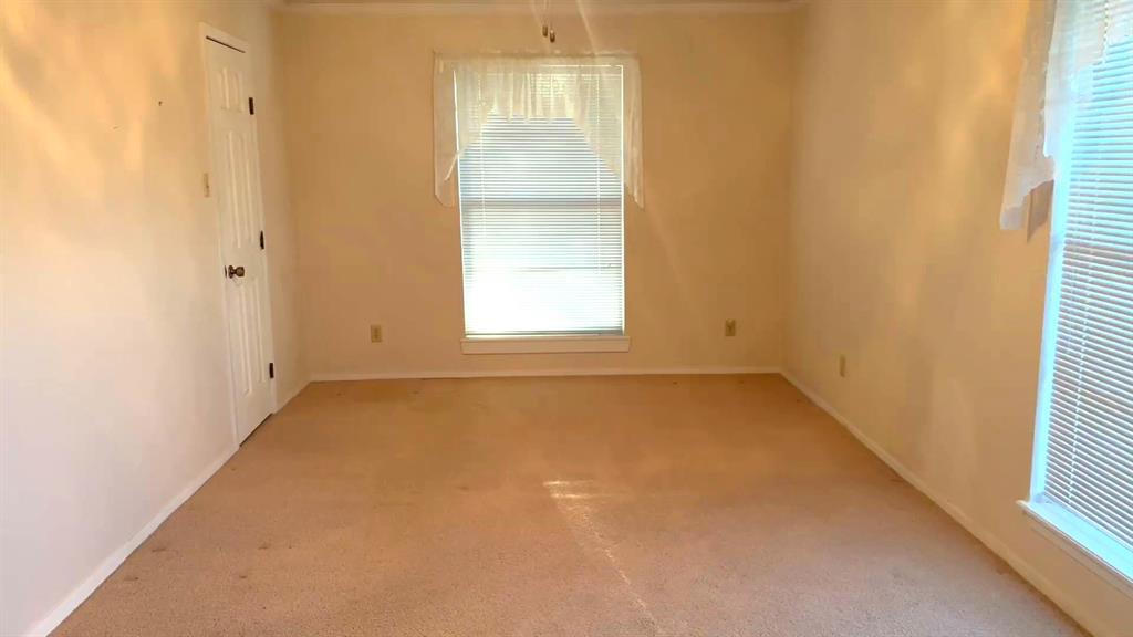 WARREN DAVIS - Residential