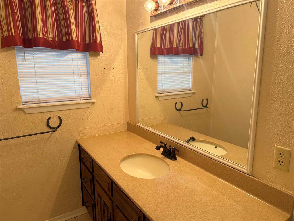 WARREN DAVIS - Residential