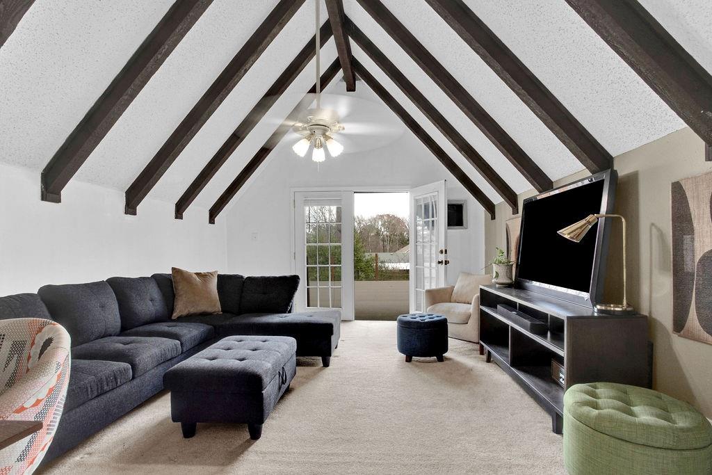 Hideaway - Residential