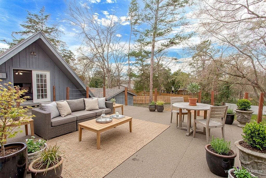 Hideaway - Residential