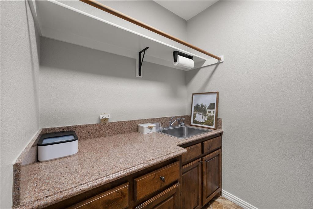 Broadhavens Add Ph I - Residential