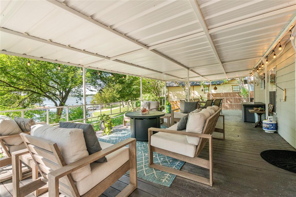 195 OAKVIEW