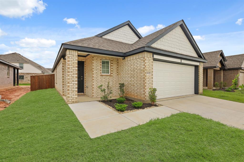 3132 Manchester Drive