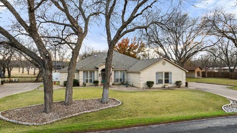 A home in Granbury