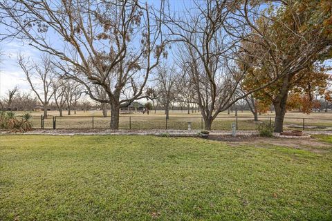 A home in Granbury