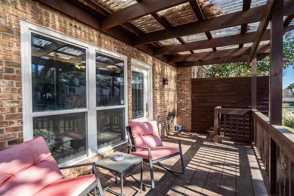 Lakeside Lndg Twnhm - Residential