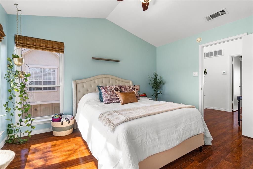 Lakeside Lndg Twnhm - Residential