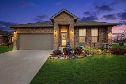 1601 Omaha Drive Granbury TX 76049