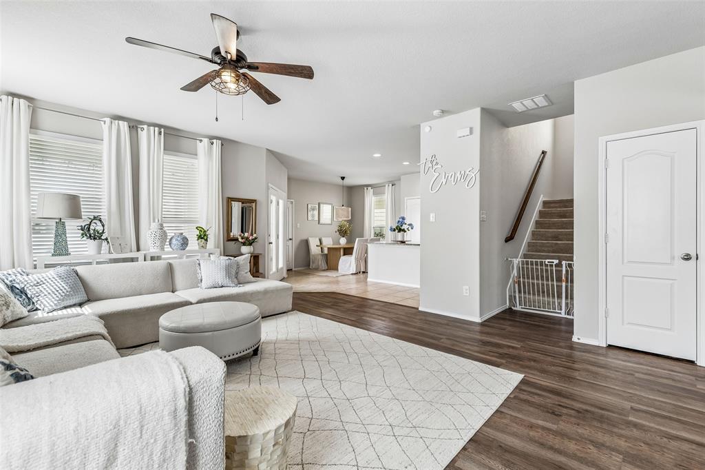 Azalea Village At Sa - Residential