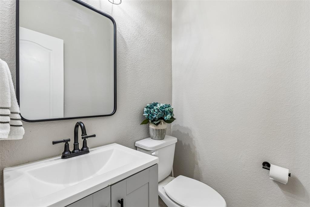 Azalea Village At Sa - Residential