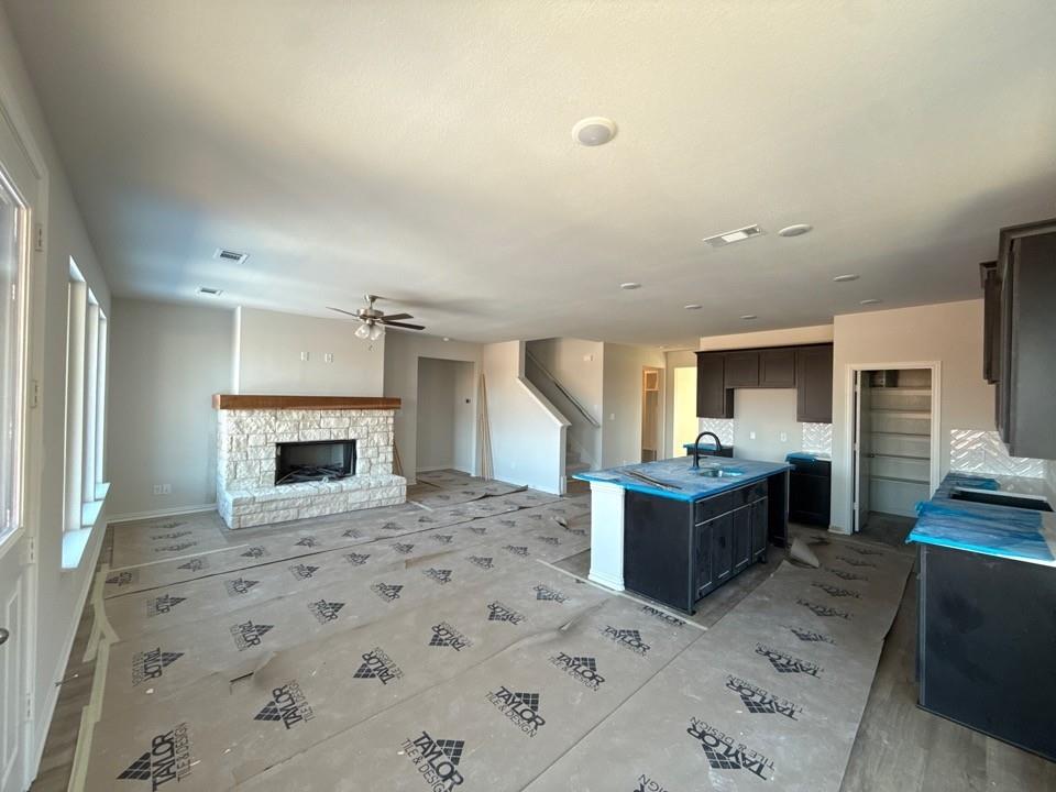 1237 Sabine River Lane