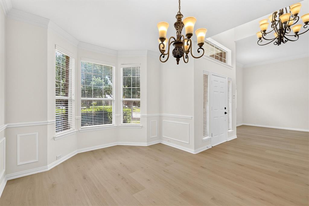 8005 Strecker Lane