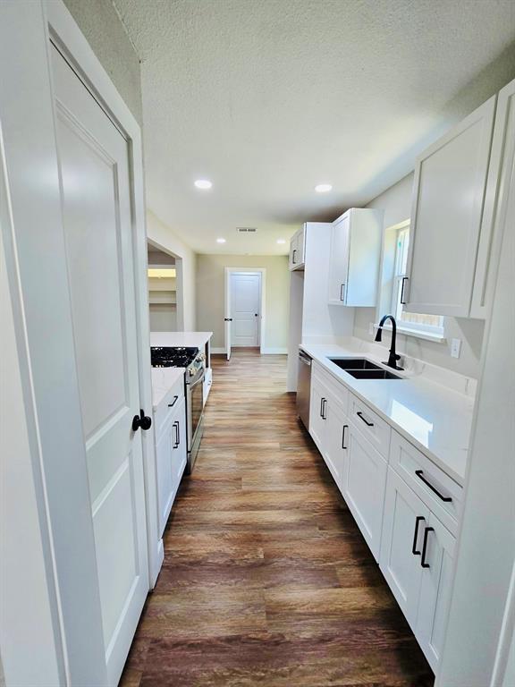 La Prada 03 - Residential Lease