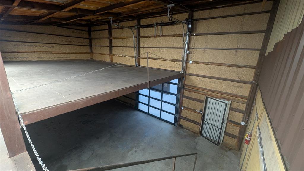 G-0630 JONES HARDIN A-G0630, ACRES .359 - Commercial Lease