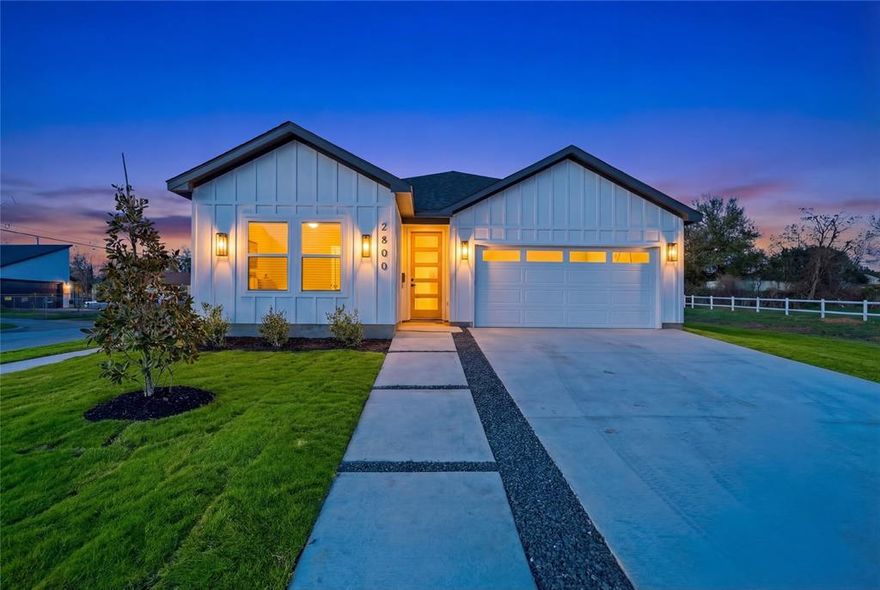 Step into this stunning new home, offering 3 spacious bedrooms and 2 full baths. The open-concept layout is filled with natural light, boasting stylish modern finishes, built-ins, and more. You'll appreciate the low-maintenance laminate flooring throughout. Relax in the show-stopping open living area connecting to the kitchen, complete with a dining area and island, ideal for hosting friends and family. From top to bottom, you'll appreciate the modern-contemporary touches, finishes, and fixtures. Continue out back to the covered patio and large fenced backyard, with plenty of room for pets and activities. Don’t miss out! Schedule your showing today!