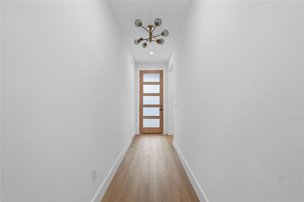 A W Grahams Bl A-2403 - Residential