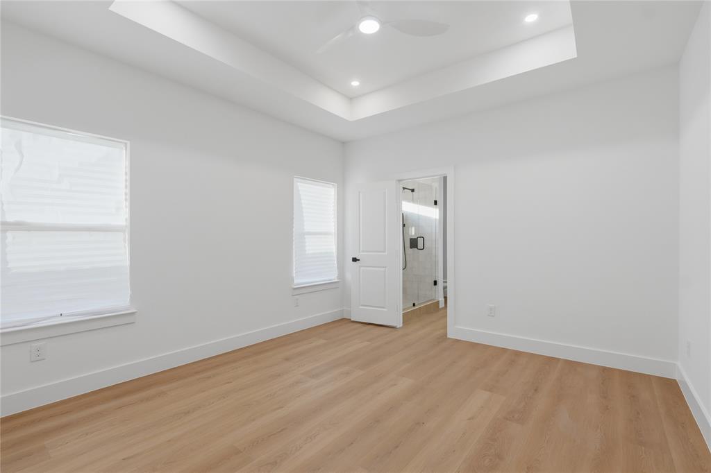 A W Grahams Bl A-2403 - Residential