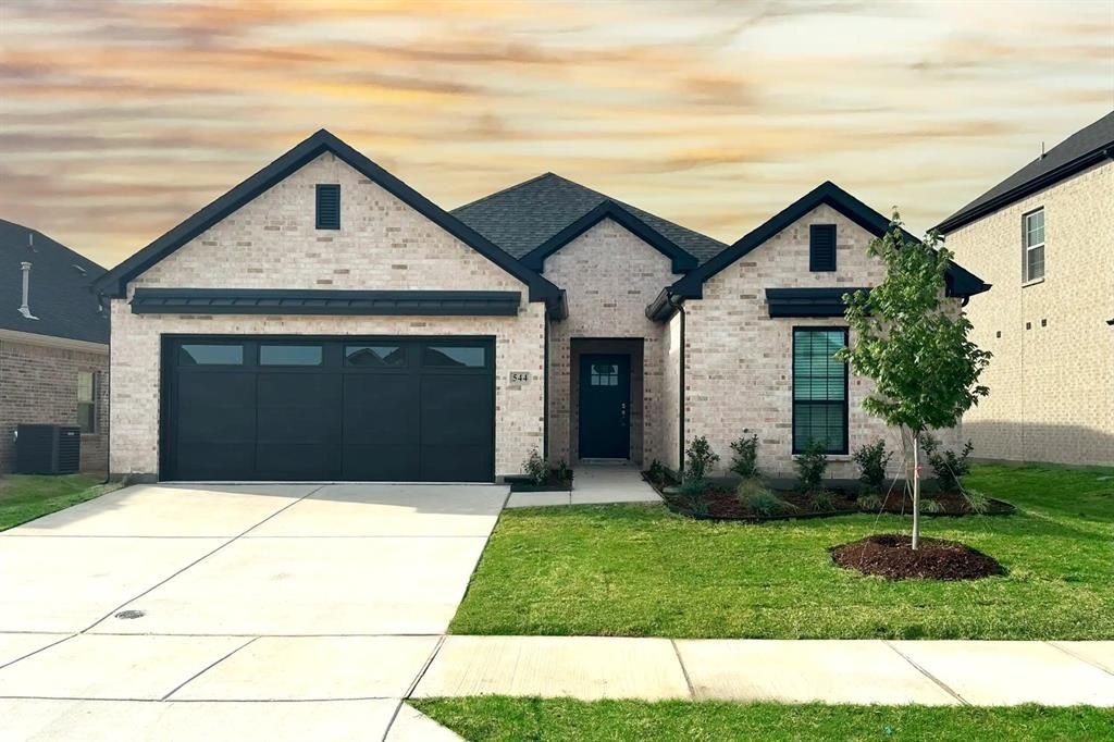 Photo of 544 Oak Creek Drive, Lavon, TX 75166 (MLS # 21113766)