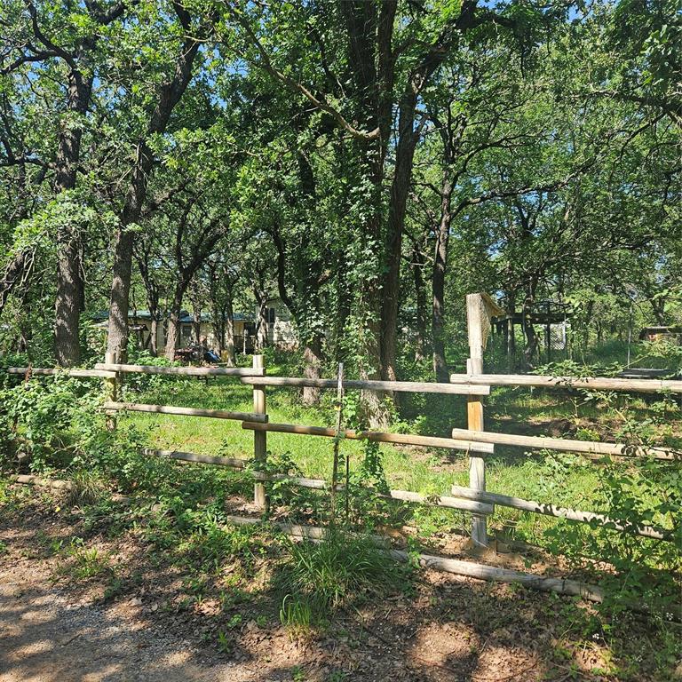 1661 County Road 3672
