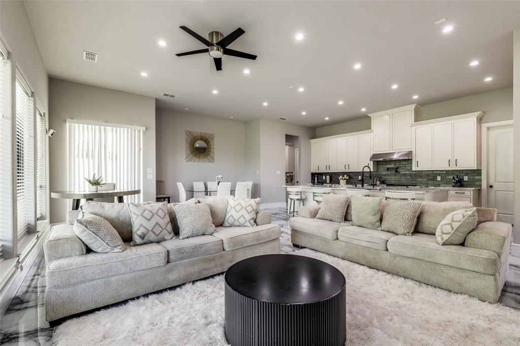7281 Waters Edge Drive