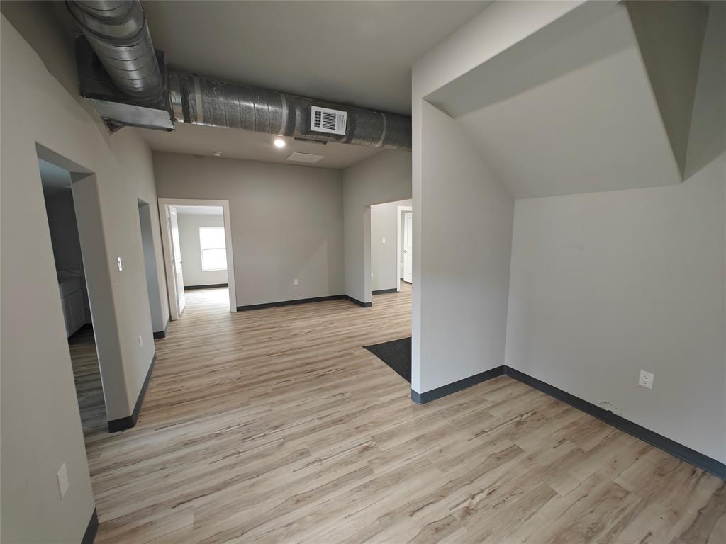 701 E 1st Street