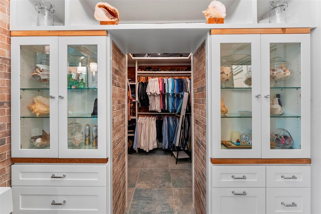 Dixie Isle - Residential