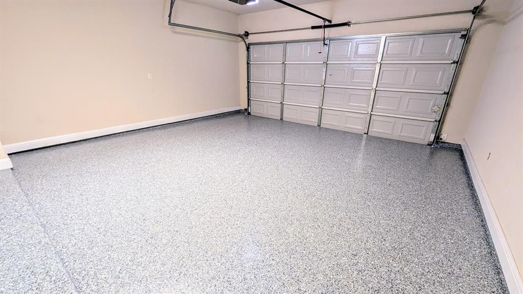 Brownstones At Vista Ridge Con - Residential Lease