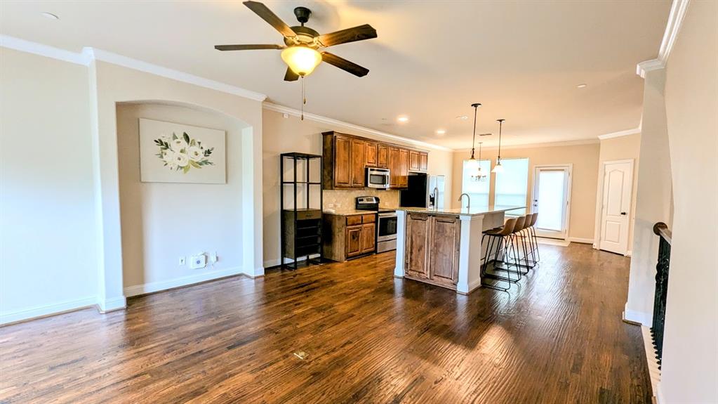 Brownstones At Vista Ridge Con - Residential Lease