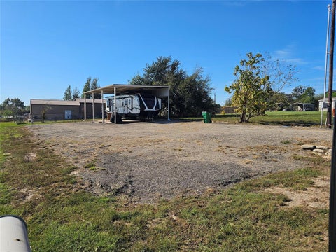 Photo of 562 Cheyenne, Quitman, TX 75783 (MLS # 21420687)