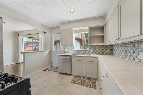 Tiny photo for 5416 Winton Street, Dallas, TX 75206 (MLS # 21071167)